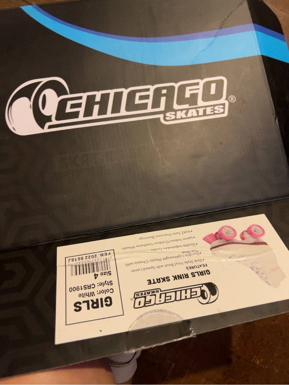 chic White and Pink Girls Rink Roller Skates